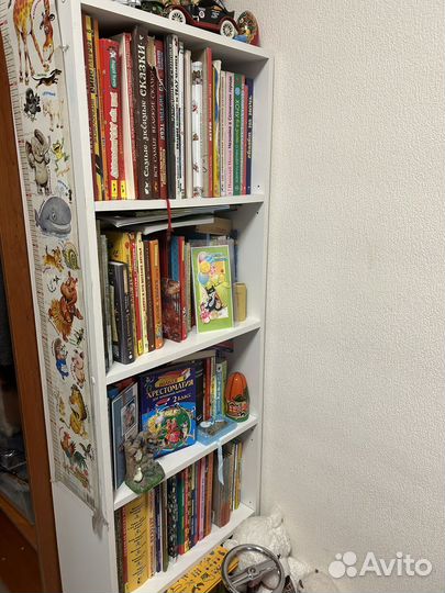 Стеллаж для книг