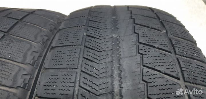 Bridgestone Blizzak VRX 215/65 R16 102S