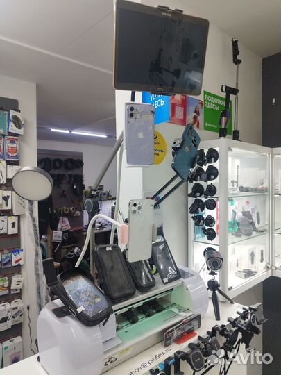 Держатель для телефона в машину