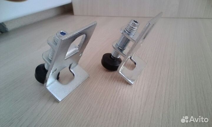 Ножки, подпятники, опоры регулируемые для мебели