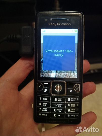 Телефон Sony Ericsson
