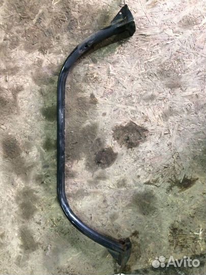 Распорка стоек Jeep Grand Cherokee