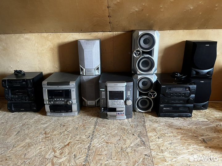 Музыкальный центр