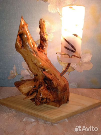 Лампа из корня