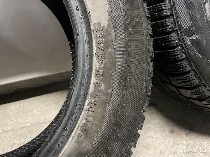 Pirelli Winter Ice Control 225/55 R16