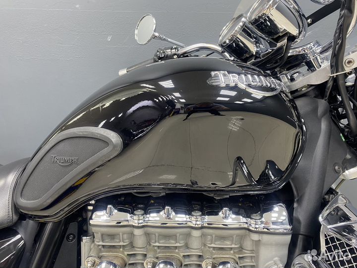 Triumph rocket 3 2005г.в