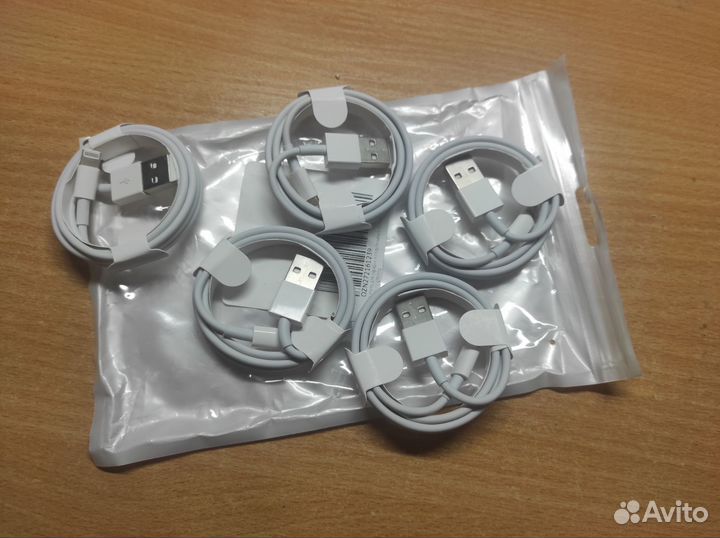 Кабель lightning-usb 1м