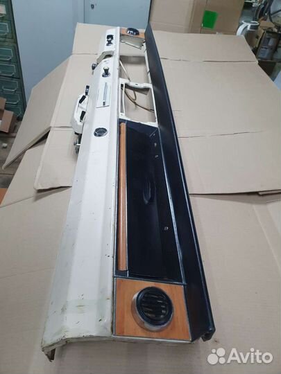 Панель приборов газ 24 1-я серия