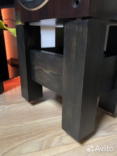 Акустические стойки для HI-FI / HI-END акустики