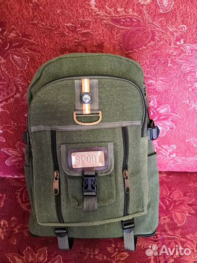 Продаю рюкзак