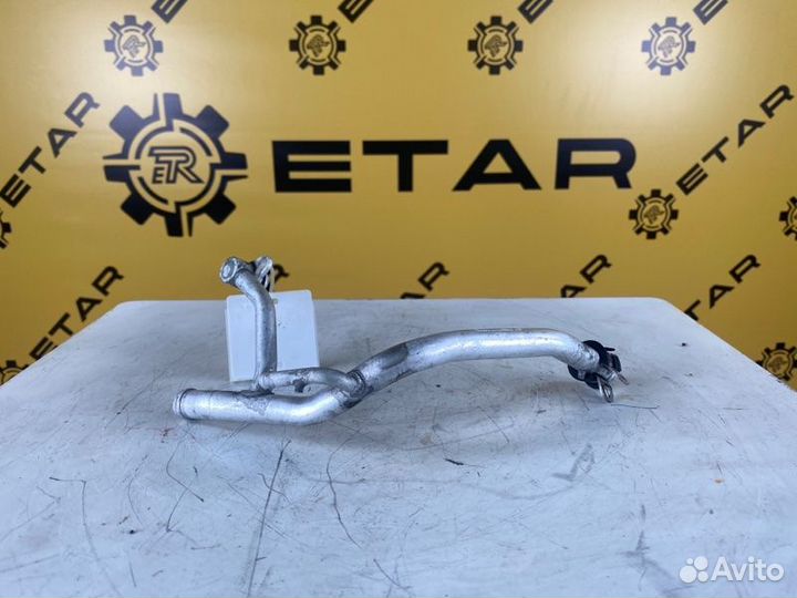 Трубка системы охлаждения Audi A8 D4 4.0 tfsi 2013