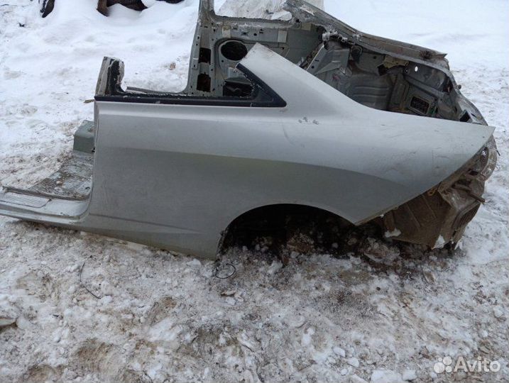 Крыло заднее левое Mercury/Ford Cougar