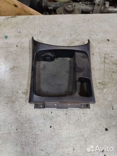 Накладка центральной консоли Hyundai Sonata 4 EF