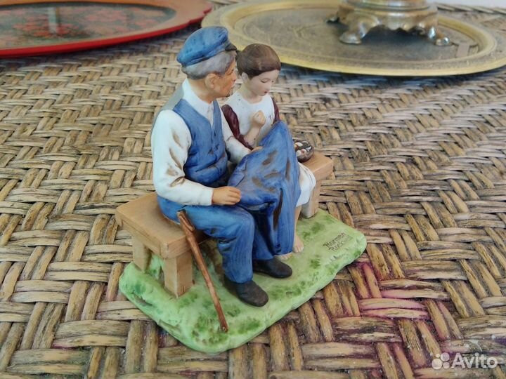 Фарфоровая статуэтка Norman Rockwell