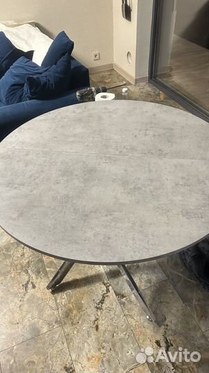 Стол в кухню в зал раздвижной