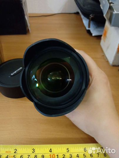 Объектив samyang