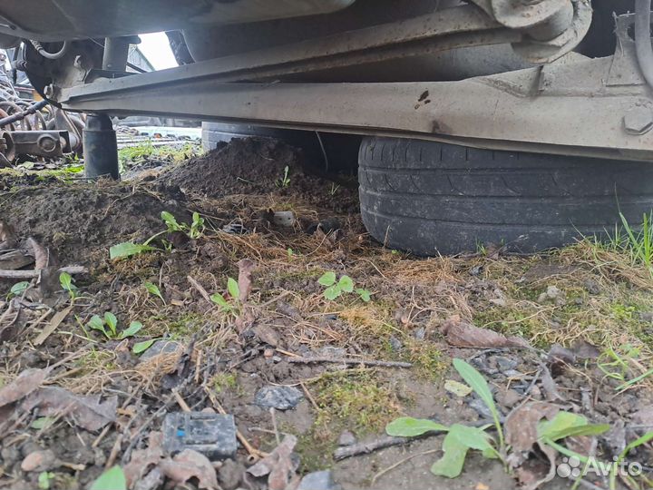 Балка задняя Audi 100 C3