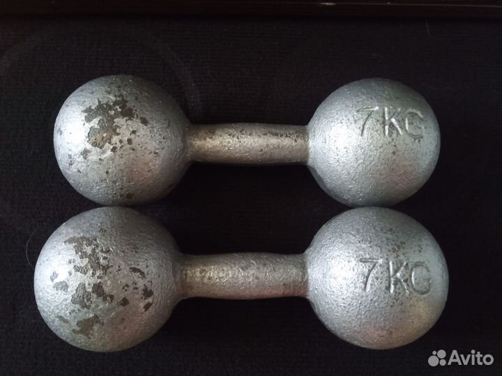 Штанга, гири, гантели