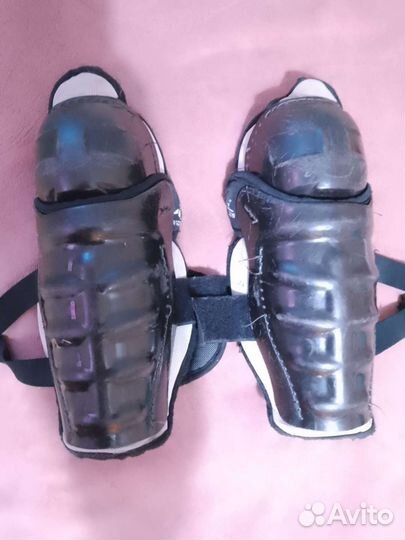 Коньки детские + щитки (наколенники)