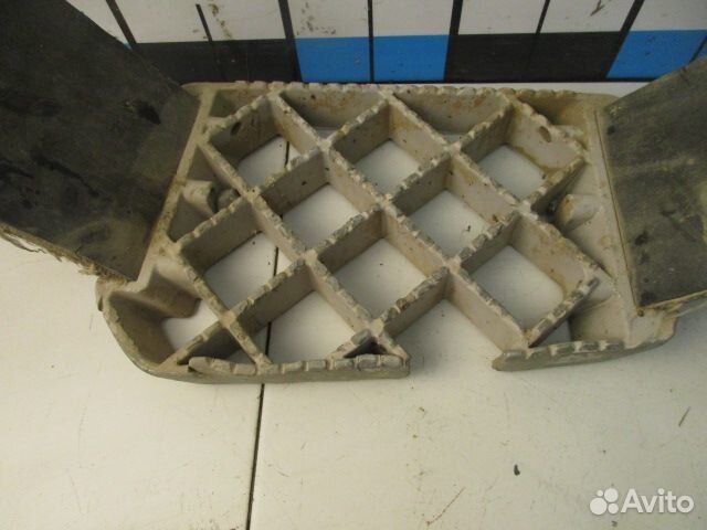 Подножка Scania P, G, R series