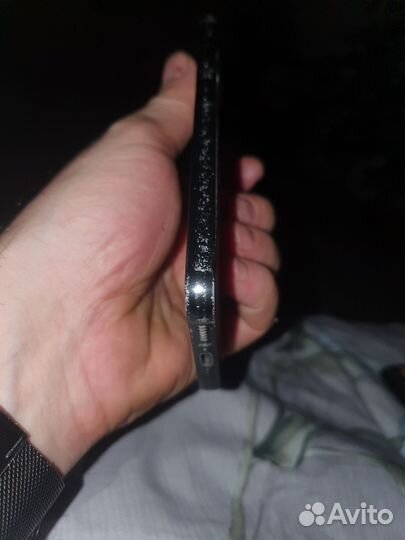 Samsung Galaxy S23, 8/256 ГБ