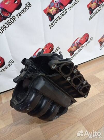 Впускной коллектор Skoda Fabia 2 (5J) рест. 5J