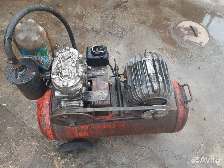 Воздушный компрессор