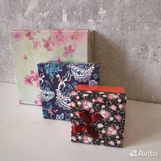 Коробка для подарка