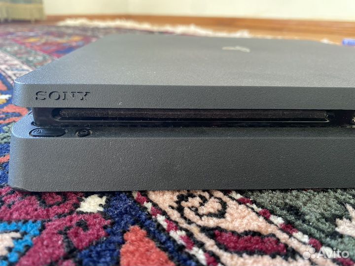 Sony PS4 slim 1tb