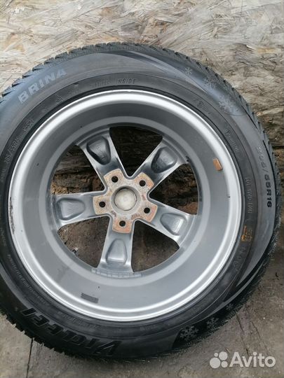 Продам комплект зимних колёс на литых дисках