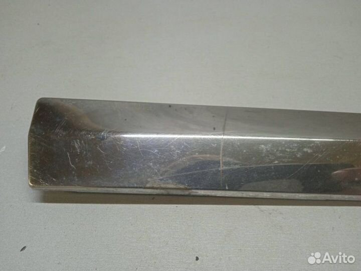 Молдинг на дверь задний левый Nissan Teana 2010