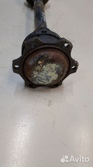 Полуось левая передняя Volkswagen Passat 5