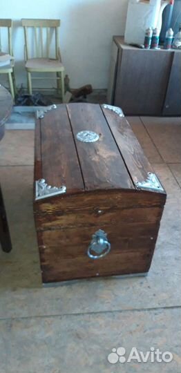 Старинный сундук