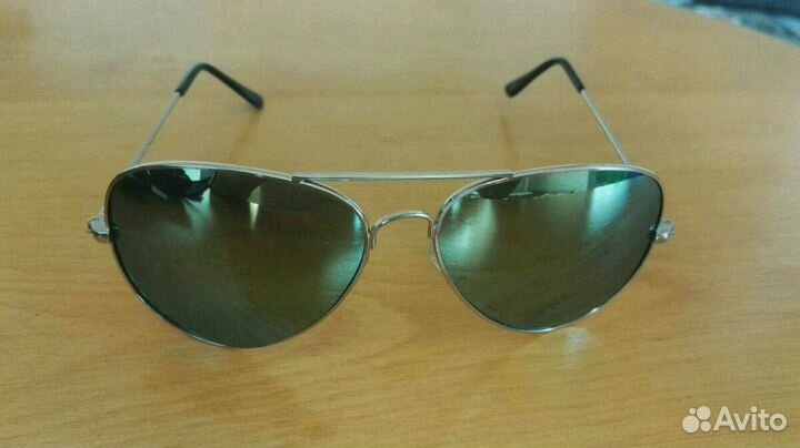 Солнцезащитные очки