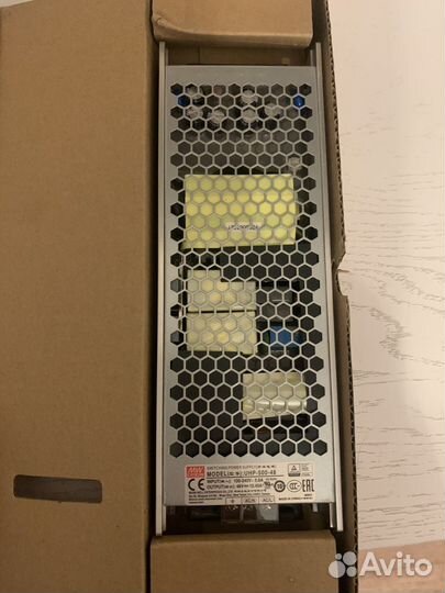 Блок питания UHP-500-48