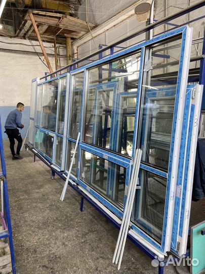 Окна и балконы