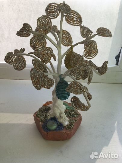 Деревья из бисера