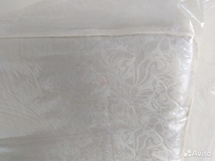Матрас 140х200 бу
