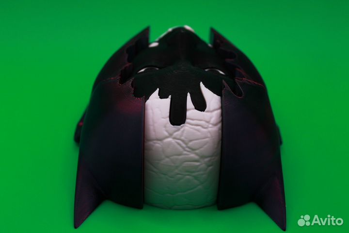 Маска на стену (настольная)