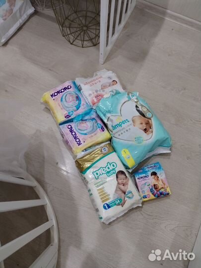 Подгузники памперс 1