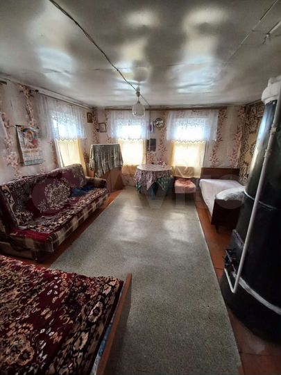 Дом 32,8 м² на участке 37 сот.