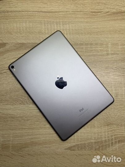 iPad pro 9.7 2016