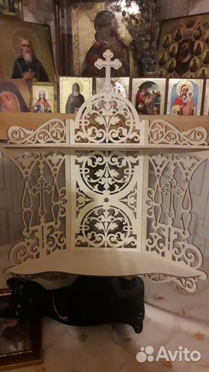 Полочка для икон