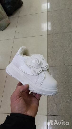 Кроссовки детские