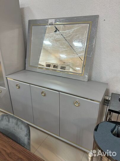 Комод с зеркалом Самира
