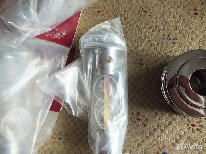 Дверные фиксаторы и накладки на замок Италия