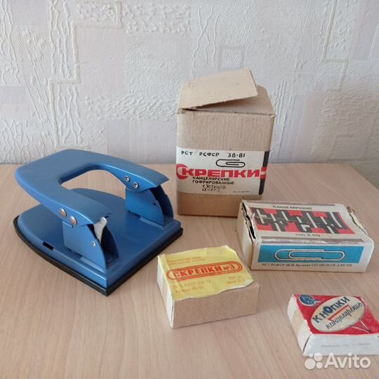 Канцелярские принадлежности