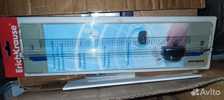 Готовальни.её.кисти.краски