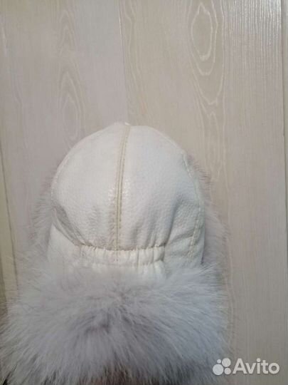 Зимняя детская шапка