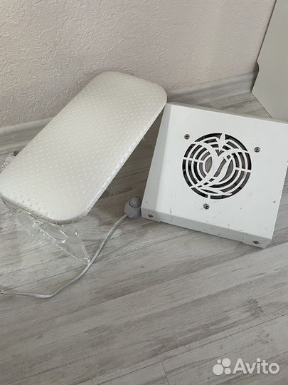 Вытяжка для маникюра